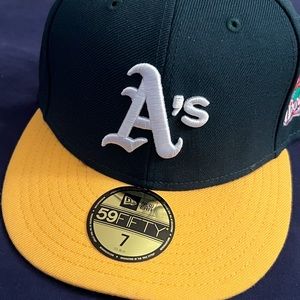 Bundle fitted Hats (3) Top sellers Boston, Oakland, San Francisco New Era